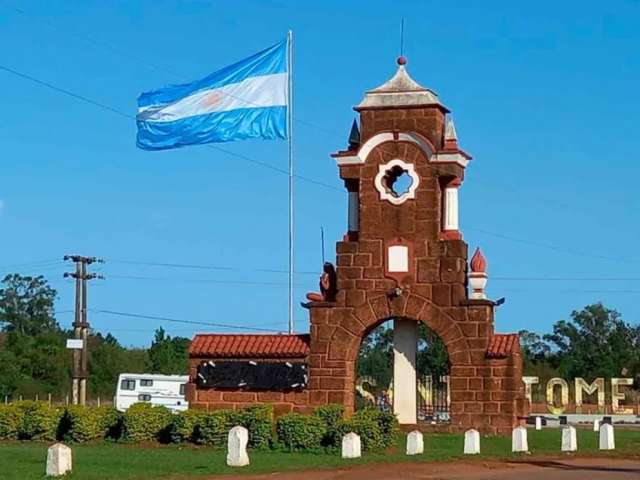 Santo Tomé está celebrando hoy, 27 de agosto, su 162º aniversario de refundación